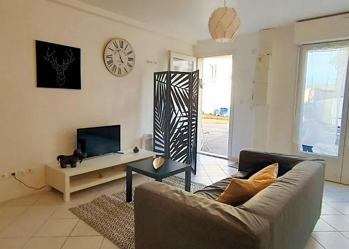 Studio Agreable Rdc Sur Etampes - Rickhoss Home