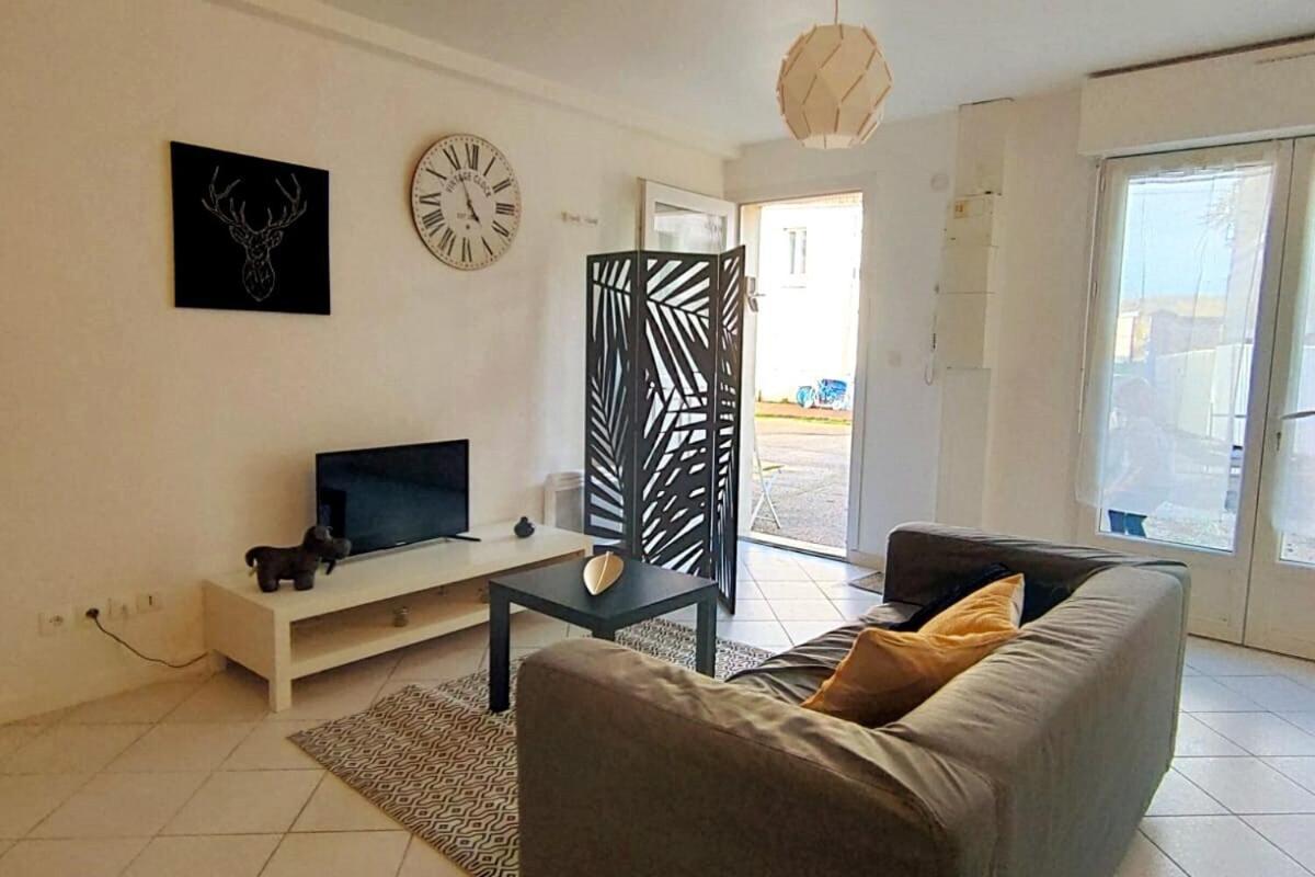 Apartment Agreable Rdc Sur - Rickhoss Étampes